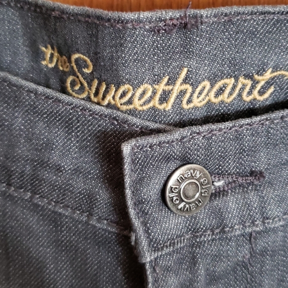 OLD NAVY the Sweetheart bootcut jeans - Picture 2 of 3